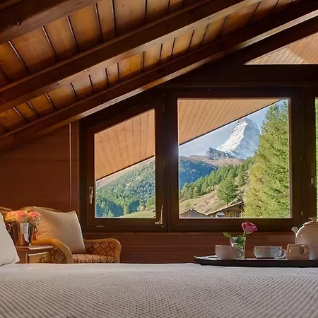 Chalé And Penthouse Zen, Two Properties, 100m From Lift And Piste Zermatt