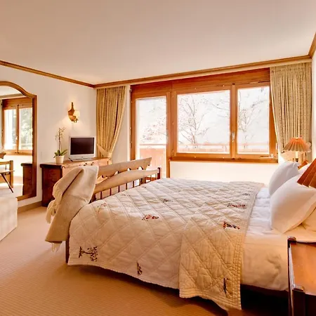 Chalet&penthouse Zen, Two Properties, 100m From Lift&piste Zermatt